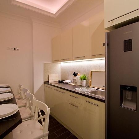 Elisabeth Bridge Apartmans Budapest Eksteriør billede